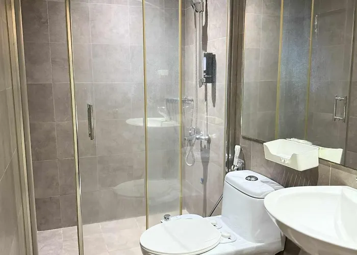 旅馆 The Gramercy Residences - 2 Bedroom With Balcony
