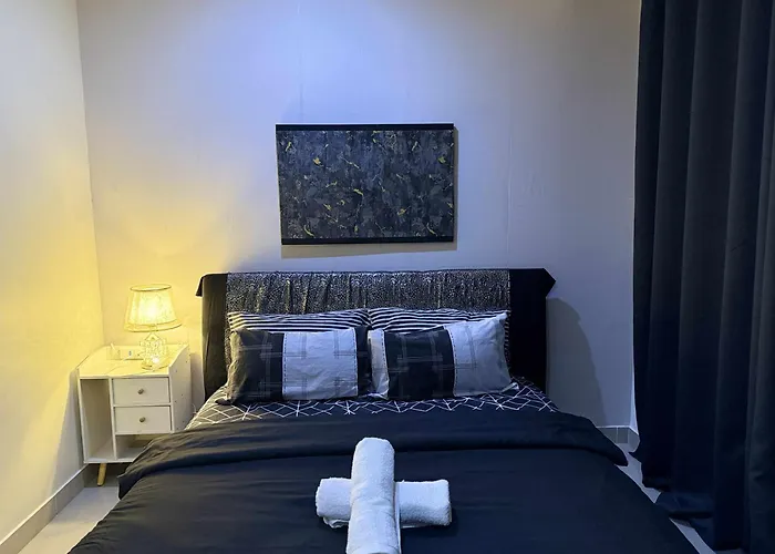 The Gramercy Residences - 2 Bedroom With Balcony * 马尼拉
